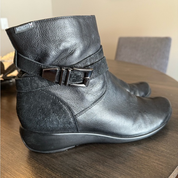 SOLD Mephisto boots w side zip Size 9.5 - Picture 2 of 9